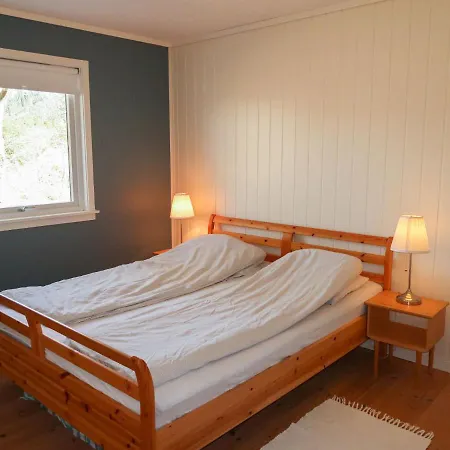 Hjartnes By Interhome Casa de Férias